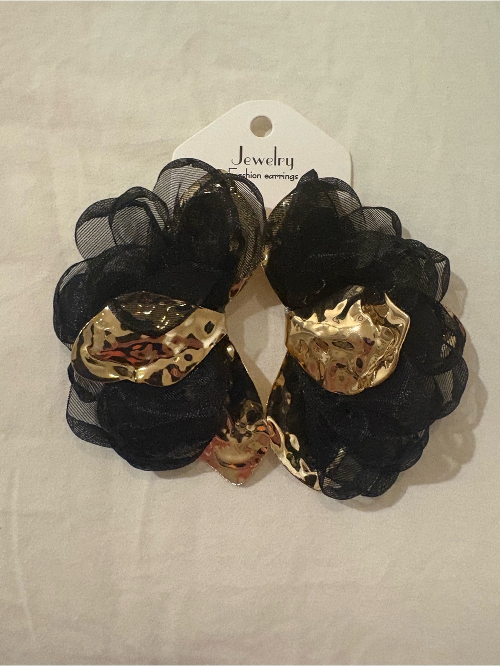 STYLEWE Black and Gold Floral Hoop Earrings